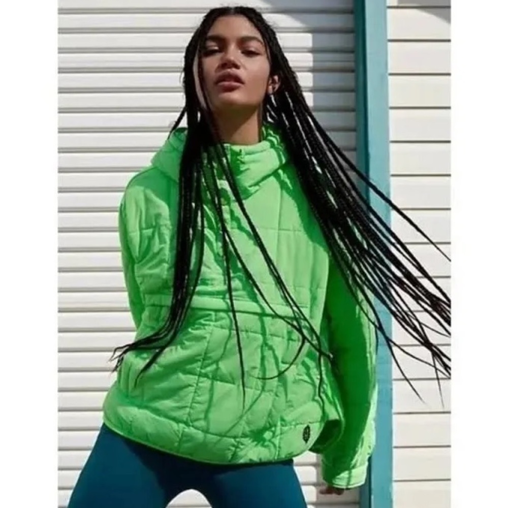 NWOT FP Movement Pippa Packable Puffer Pullover Lime Glow